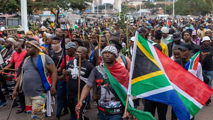 Miles de manifestantes antiinmigraci&oacute;n protestan en Sud&aacute;frica en plena ola de xenofobia