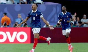 Mbapp&eacute; y Olise hunden a Suecia y medir&aacute;n la resistencia de Paraguay en octavos
