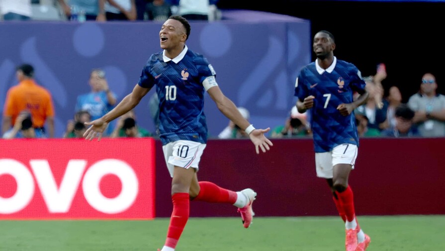 Mbappé y Olise hunden a Suecia y medirán la resistencia de Paraguay en octavos Mbappé y Olise hunden a Suecia y medirán la resistencia de Paraguay en octavos