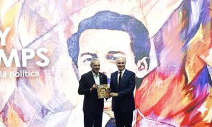PRSD conmemora natalicio de Hatuey De Camps y resalta su legado democr&aacute;tico