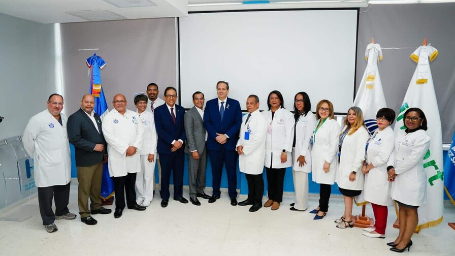 Hospital Marcelino Vélez Santana juramenta a su Comité Hospitalario de Trasplante Hospital Marcelino Vélez Santana juramenta a su Comité Hospitalario de Trasplante