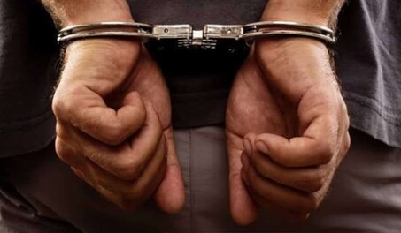 Arrestan en Florida a dominicano buscado por tr&aacute;fico de armas durante tr&aacute;mite de ciudadan&iacute;a