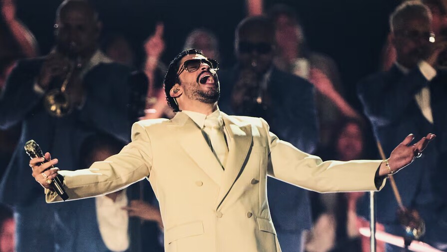 La locura por Bad Bunny llega a Francia con tres conciertos y una estatua de cera La locura por Bad Bunny llega a Francia con tres conciertos y una estatua de cera