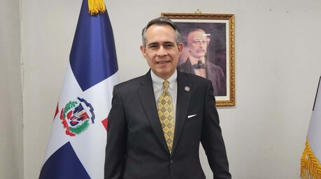 Abinader designa a Federico Cuello Camilo como embajador para coordinar adhesi&oacute;n de RD a la OCDE