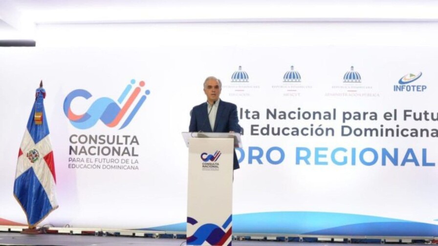 Luis Miguel De Camps encabeza foro sectorial para transformar la educación dominicana Luis Miguel De Camps encabeza foro sectorial para transformar la educación dominicana