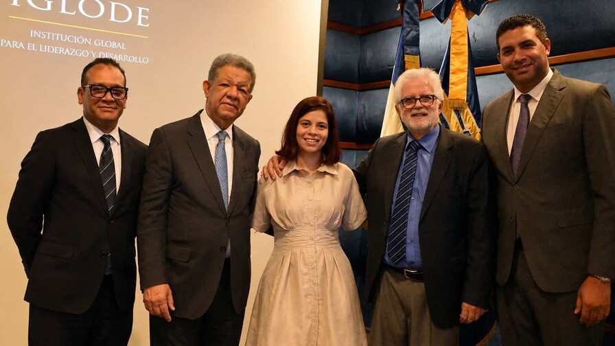 Funglode reconoce la trayectoria de Guillermo Piña-Contreras Funglode reconoce la trayectoria de Guillermo Piña-Contreras