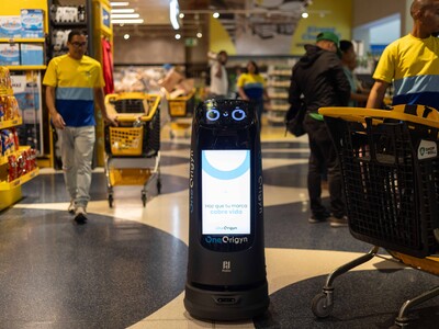 Robots ya asisten a clientes en negocios dominicanos