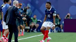 Mbapp&eacute; tras liquidar a Suecia: Mi objetivo es marcar la historia de mi pa&iacute;s
