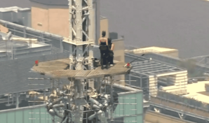 Pareja se compromete en la cima del Empire State; fueron arrestados tras la haza&ntilde;a