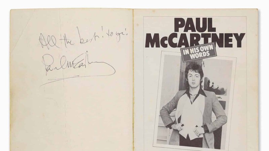 Un libro firmado por McCartney sale de tienda de segunda mano y se subasta por 1,400 euros