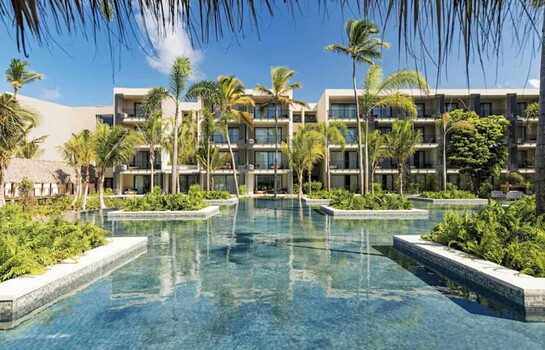 W Punta Cana redefine el verano caribe&ntilde;o con "Sal al sol"