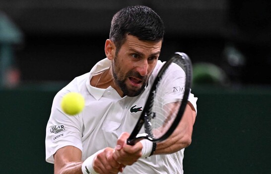 Djokovic remonta ante Humbert y supera la primera ronda del ATP de Basilea