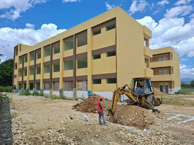 Aulas 24/7-365: construcción de nuevas aulas en Los Alcarrizos