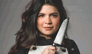 La chef dominicana Paulette Tejada hace historia al ganar el reality Chopped Castaways