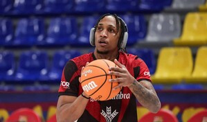 Jassel P&eacute;rez anota 25 y ayuda a los Vaqueros de Bayam&oacute;n a ganar su campeonato 18