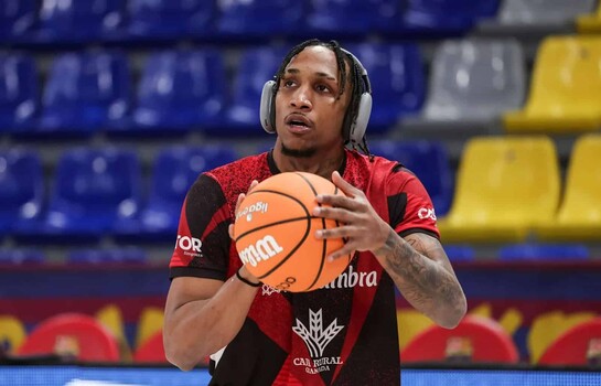 Jassel P&eacute;rez anota 25 y ayuda a los Vaqueros de Bayam&oacute;n a ganar su campeonato 18