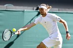 Alexander Zverev gana y busca perfilarse como la gran amenaza de Wimbledon Alexander Zverev gana y busca perfilarse como la gran amenaza de Wimbledon