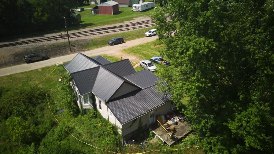 Hallan a 16 niños en condiciones deplorables en Ohio; cuatro familiares enfrentan cargos Hallan a 16 niños en condiciones deplorables en Ohio; cuatro familiares enfrentan cargos