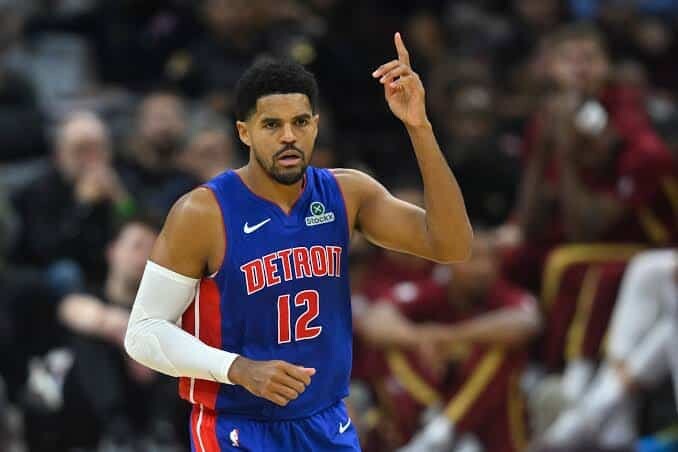 Harris llega a San Antonio y agita el mercado de la NBA Harris llega a San Antonio y agita el mercado de la NBA