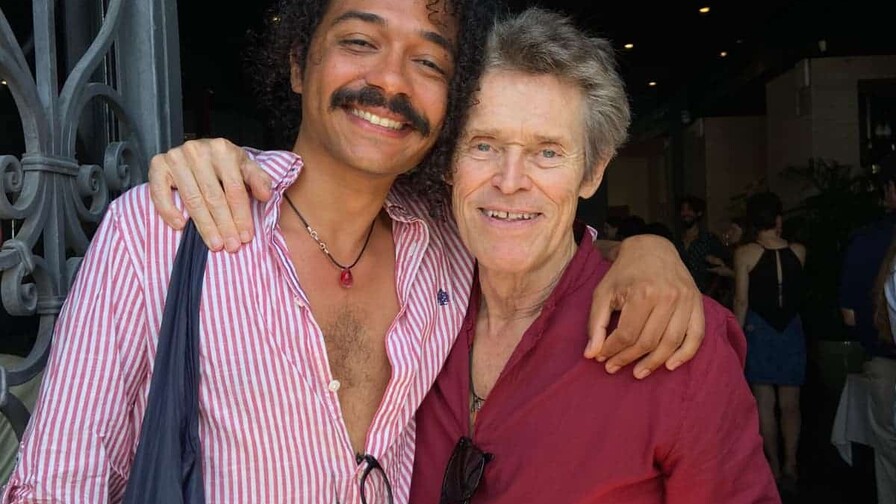 Víctor Arcturus Estrella culmina residencia artística en la Bienal de Venecia junto a Willem Dafoe Víctor Arcturus Estrella culmina residencia artística en la Bienal de Venecia junto a Willem Dafoe