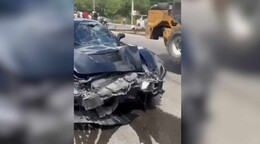 Accidente entre motocicleta y autom&oacute;vil deja dos fallecidos en Santiago
