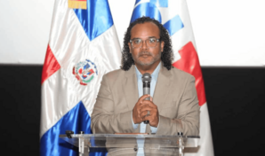 Alberto Zayas estrena documental Los soldados de la democracia
