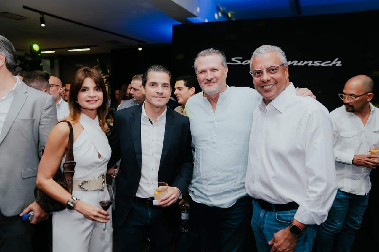 Johanny Benito, Nicolas Benito, Dirk Van Weli y Leo Sánchez.
