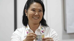 Keiko Fujimori asume proclamaci&oacute;n como presidenta electa con responsabilidad y humildad