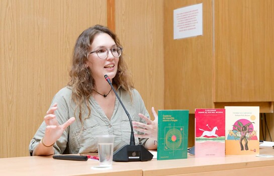 La escritora argentina Katya V&aacute;zquez gana premio de poes&iacute;a en Espa&ntilde;a