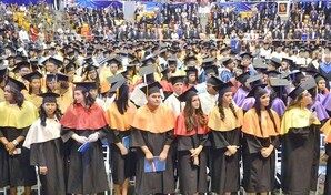 Proyecto de ley prohibir&iacute;a retener t&iacute;tulos universitarios por no pagar la graduaci&oacute;n