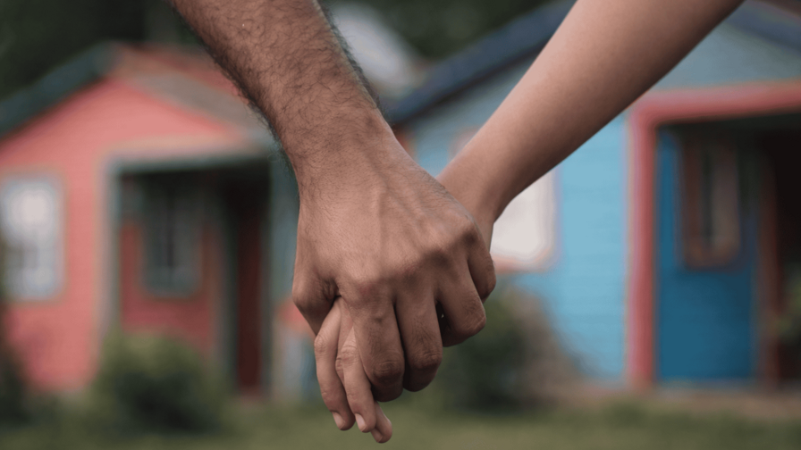 El 33.1 % de criollas de 18 a 49 años tuvo pareja siendo menor El 33.1 % de criollas de 18 a 49 años tuvo pareja siendo menor