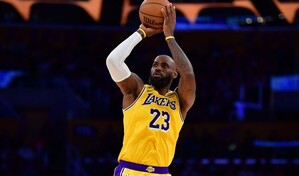 LeBron James valora 10 posibles nuevos equipos, dice su agente
