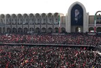 Llantos, golpes en el pecho y llamadas de venganza en el funeral p&uacute;blico de Jamene&iacute;