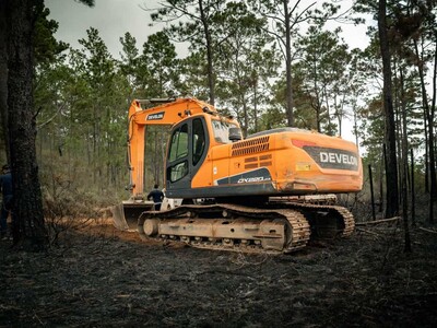 Medio Ambiente informa sobre incendio forestal en Bahoruco
