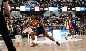 Estados Unidos entristece la noche inaugural de la remodelada Arena Banreservas al vencer a RD