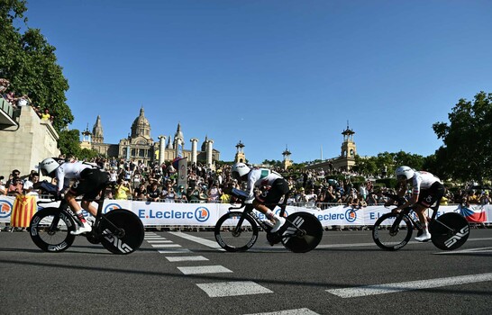 Un comienzo de Tour perfecto para Vingegaard y el Visma en Barcelona