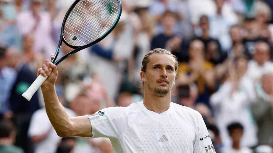 Zverev avanza con firmeza en un torneo de Wimbledon que pierde a Rybakina y a Swiatek Zverev avanza con firmeza en un torneo de Wimbledon que pierde a Rybakina y a Swiatek