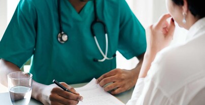 &iquest;Cu&aacute;les factores elevan el riesgo de c&aacute;nceres gastrointestinales en adultos j&oacute;venes?