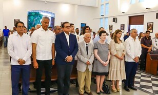 Conmemoran en Santiago el 44 aniversario del fallecimiento del expresidente Antonio Guzm&aacute;n
