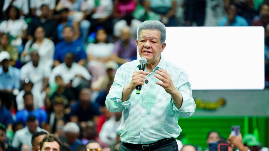 Leonel Fernández afirma que muerte de joven en Herrera demuestra el fracaso de la reforma policial Leonel Fernández afirma que muerte de joven en Herrera demuestra el fracaso de la reforma policial