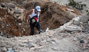 Venezuela entierra m&aacute;s de 150 cuerpos sin identificar