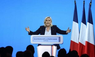 &iquest;Fin de la carrera de Marine Le Pen?: la mujer que le cambio la cara a la extrema derecha francesa