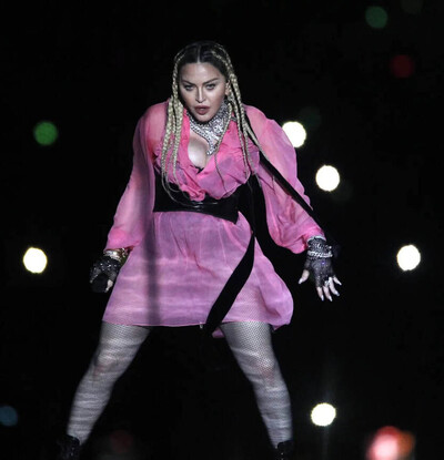 Madonna apela al vinilo, el CD y el cassette para impulsar Confessions II