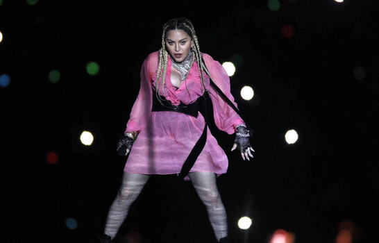 Madonna apela al vinilo, el CD y el cassette para impulsar Confessions II