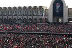 Esperan grandes multitudes en la procesi&oacute;n f&uacute;nebre del l&iacute;der iran&iacute; Al&iacute; Jamenei