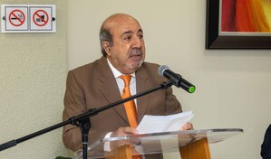 Profesor Jes&uacute;s El&iacute;as Michel&eacute;n presenta una obra sobre &eacute;tica y compromiso c&iacute;vico