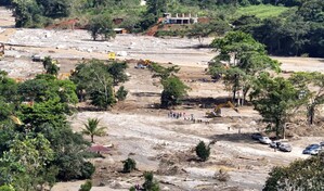 Suben a 9 los muertos por desbordamiento de r&iacute;o en Ecuador