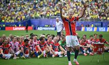 Noruega baila al ritmo de Haaland en una actuaci&oacute;n mundialista surrealista