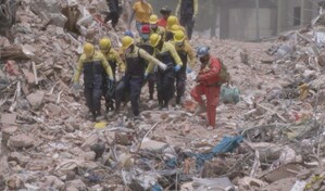 Venezuela entierra cuerpos no identificados tras terremotos que dejan m&aacute;s de 3,000 muertos