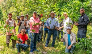 Cacao Green realiza jornada de reforestaci&oacute;n